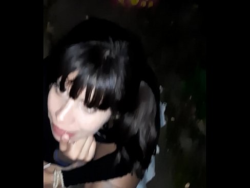 ❤️ ברחוב איבר מין נפוח בתמורה לממתקים ❌ סרטון אנאלי ב-iw.dickies-shop.ru